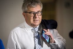 Ryszard Czarnecki ogląda i komentuje nowe "Ucho Prezesa"