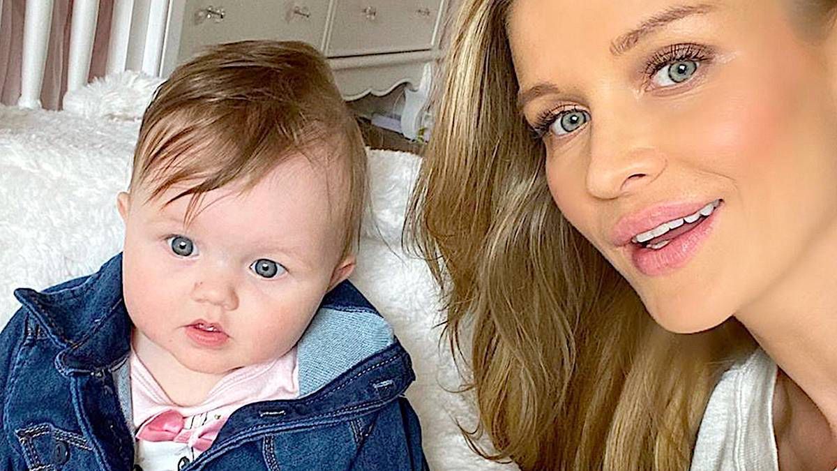 Joanna Krupa z córką Ashą