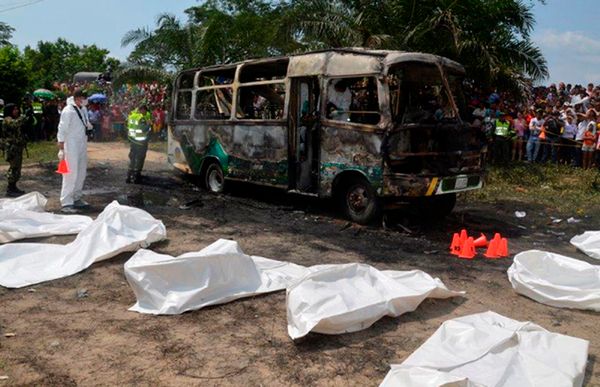 Co najmniej 32 dzieci zginęło w pożarze autobusu w Kolumbii