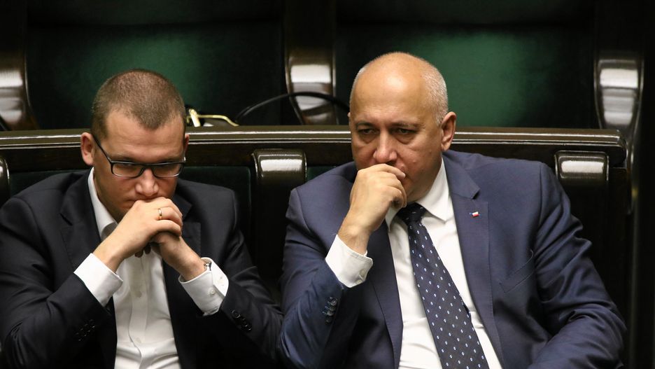 Brudziński przeprowadza zmiany kadrowe