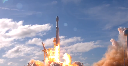 Falcon Heavy poleciał! Niesamowite osiągnięcie Elona Muska