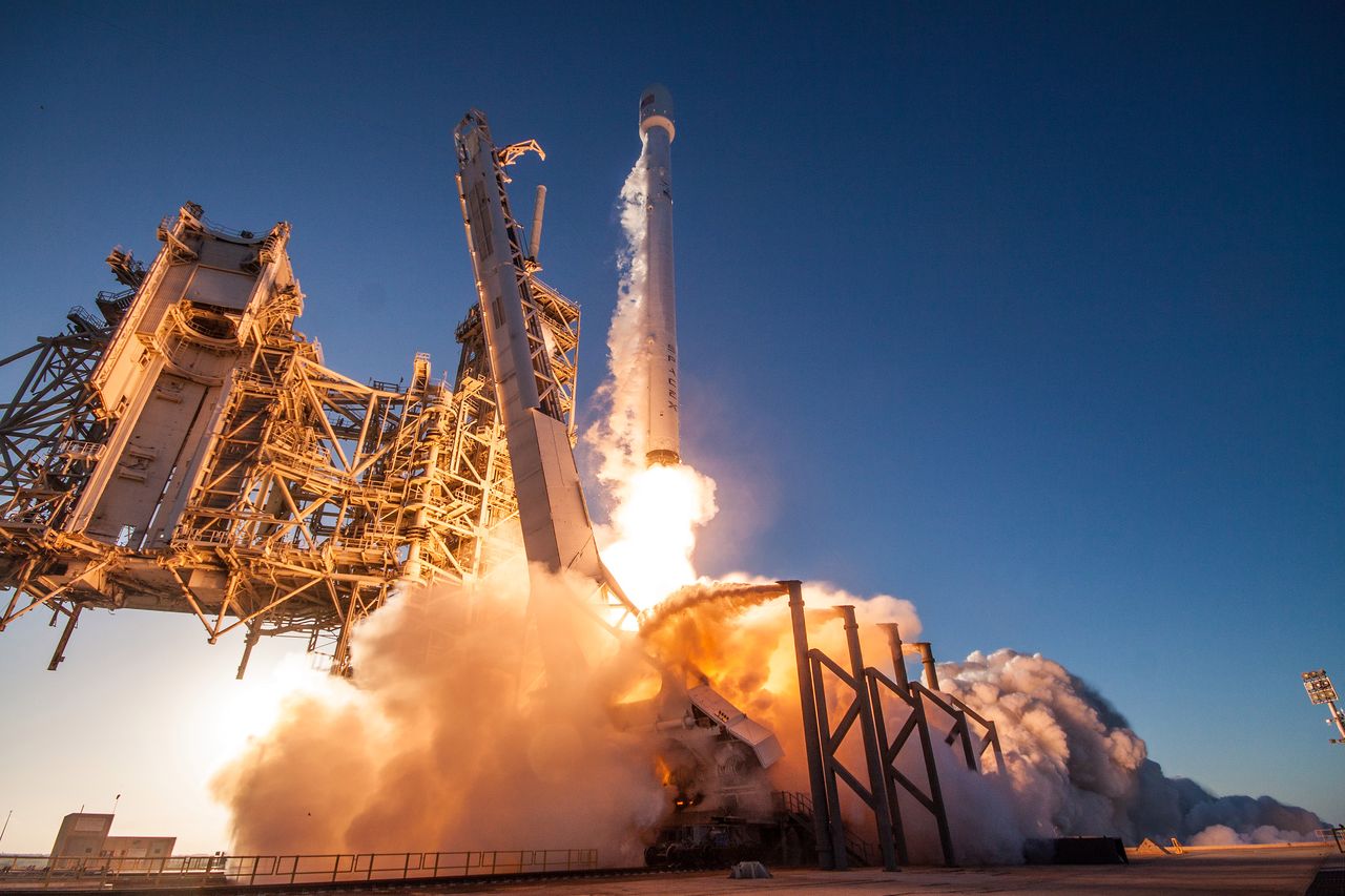 Dziś wieczorem będzie można oglądać start rakiety SpaceX