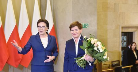A jednak. Za czasów Ewy Kopacz ministrowie i wiceministrowie dostali mniej