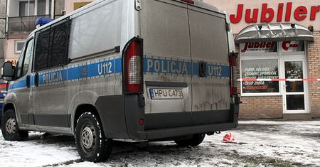 Kobieta postrzelona w Poznaniu - trwa obława na złodziei