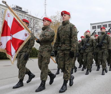11 listopada. Wojsko ćwiczy przed obchodami Święta Niepodległości w Warszawie