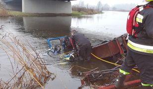 Znane są przyczyny tragedii w Pile. Ciężarówka spadła z mostu, kierowca się utopił