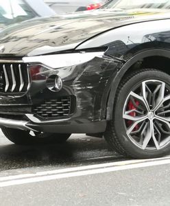 Luksusowym samochodem staranował auta w centrum Warszawy