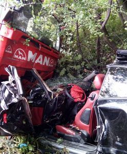 Nie żyją rodzice i ich synek. Zdjęcia służb z Łęki przerażają