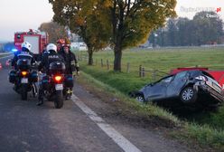 Tragiczny wypadek w Ochabach Wielkich. Nikt nie miał zapiętych pasów