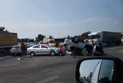 Śląskie. Wypadek na DK1. Cztery osoby ranne, pas na Katowice zablokowany