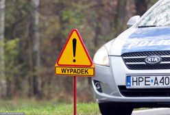 Zachodniopomorskie. Auto wypadło z drogi, jedna osoba nie żyje