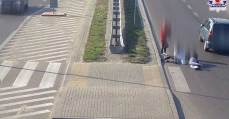 Łuków: kierowca potrącił cztery nastolatki na przejściu dla pieszych