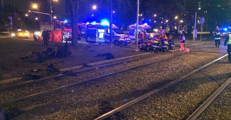 Śmierć na drodze ma dwadzieścia lat. Młodzi kierowcy czują się nieśmiertelni
