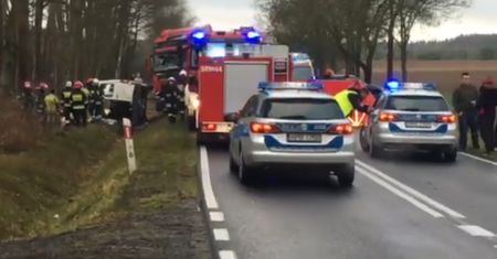 Bukowice. Tragiczny wypadek. Nie żyją 3 osoby