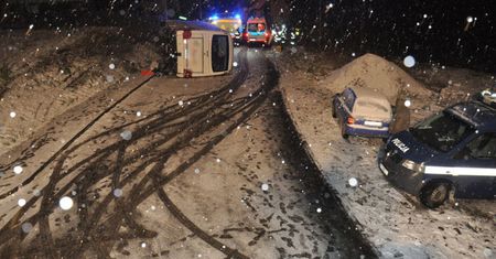 11 osób rannych w wypadku autokaru. Koszmar na drogach