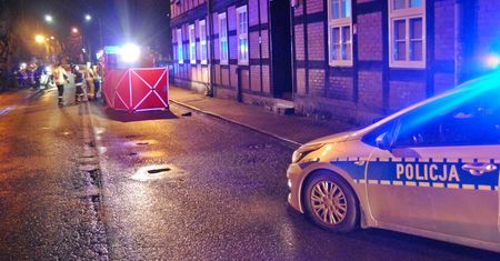 Drezdenek. Tragiczny wypadek. TIR potrącił rowerzystę, kierowca z zarzutami