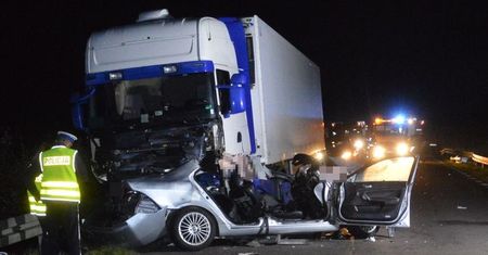 Tragedia na drodze. Nie żyje dwoje młodych ludzi