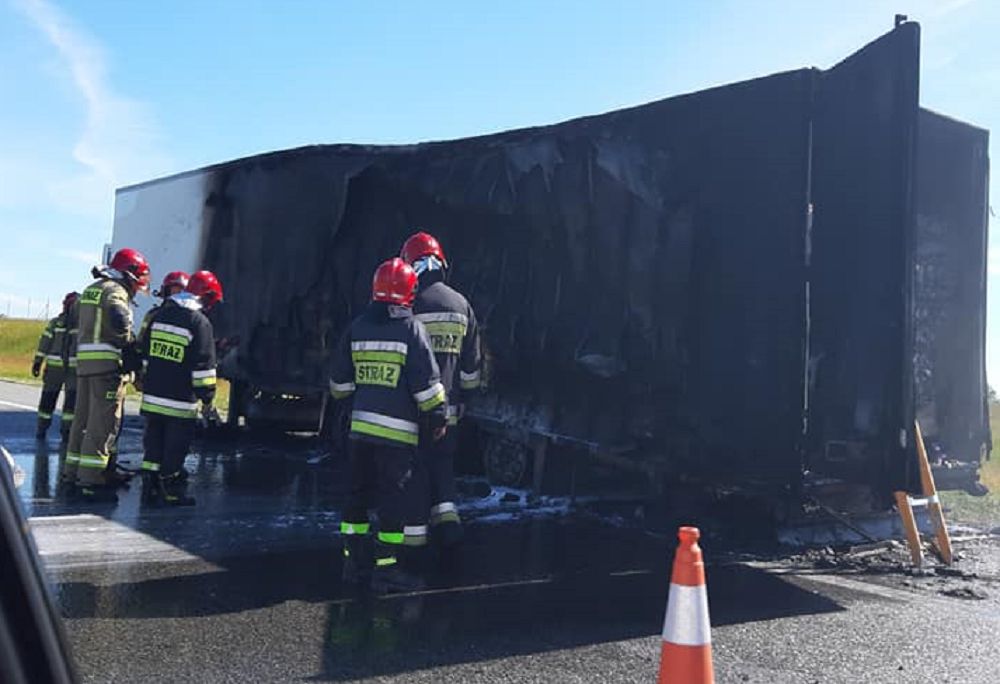 Gdańsk. Na A1 spłonął samochód. Potężny korek