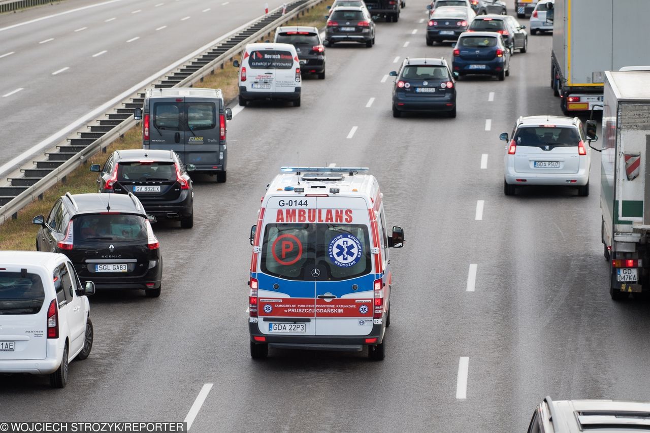 Wysokie mandaty za blokowanie korytarzy życia