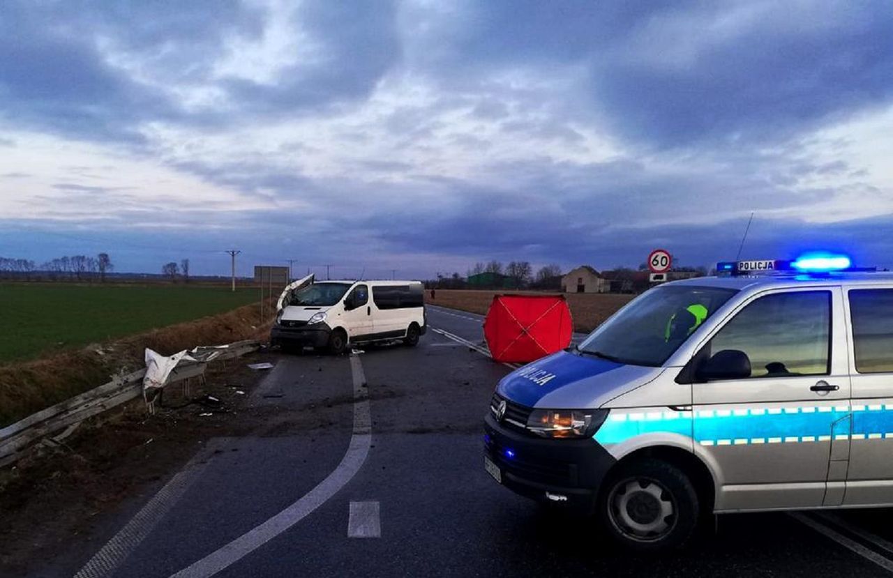 Pomorskie. Wypadek na drodze wojewódzkiej. Nie żyje pasażer busa