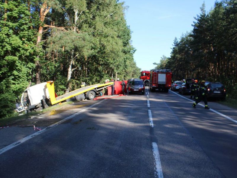 Zginęli rodzice i ich dziecko. Policja apeluje o pomoc