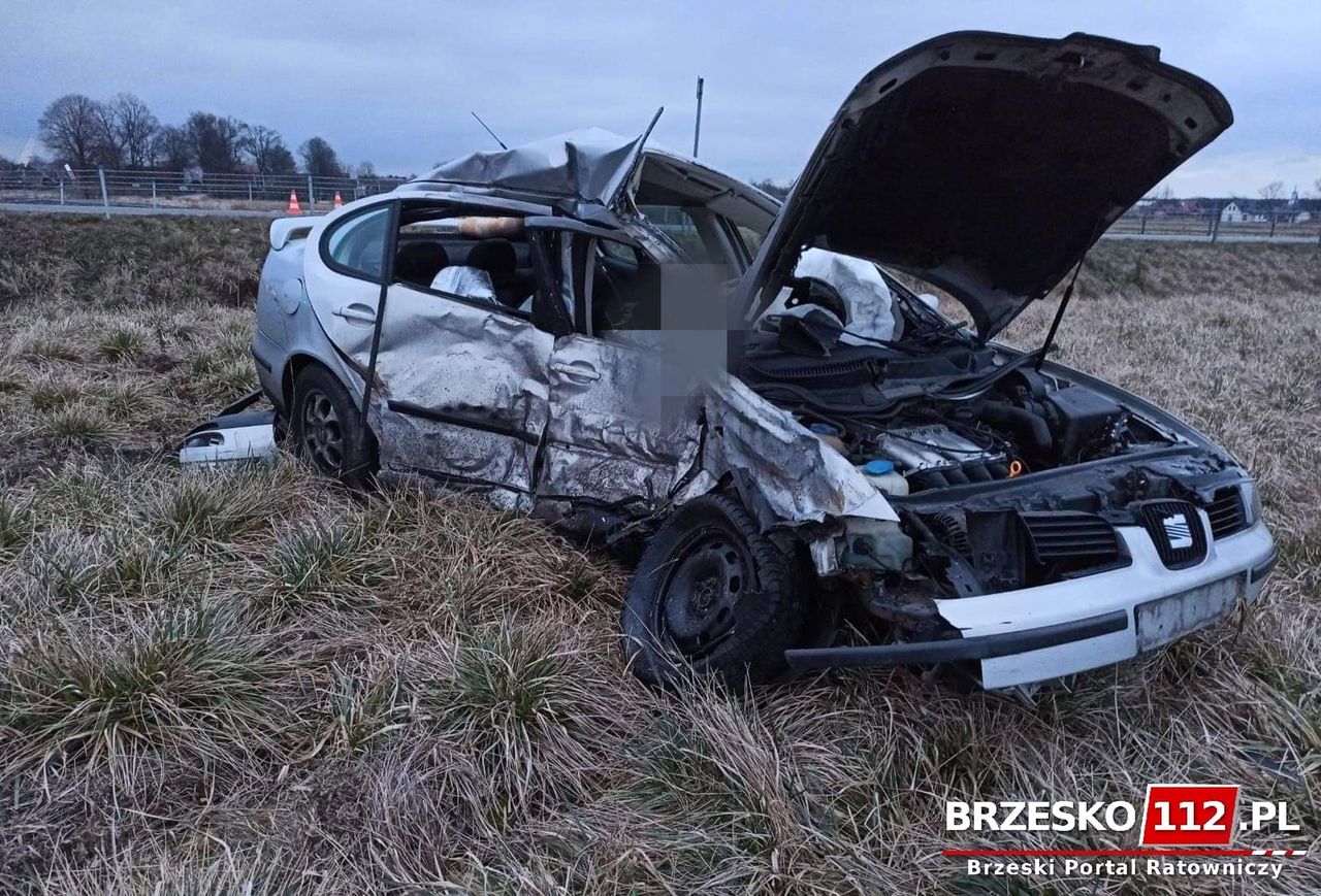 Tragiczny wypadek w Małopolsce. Ofiara śmiertelna, dwie osoby w stanie krytycznym