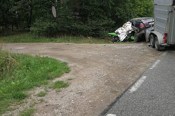 Lubelskie. Tragiczny wypadek na DK 812. Dwie osoby nie żyją