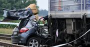Wierzawice: tragiczny wypadek na torach. Samochód wjechał wprost pod pociąg