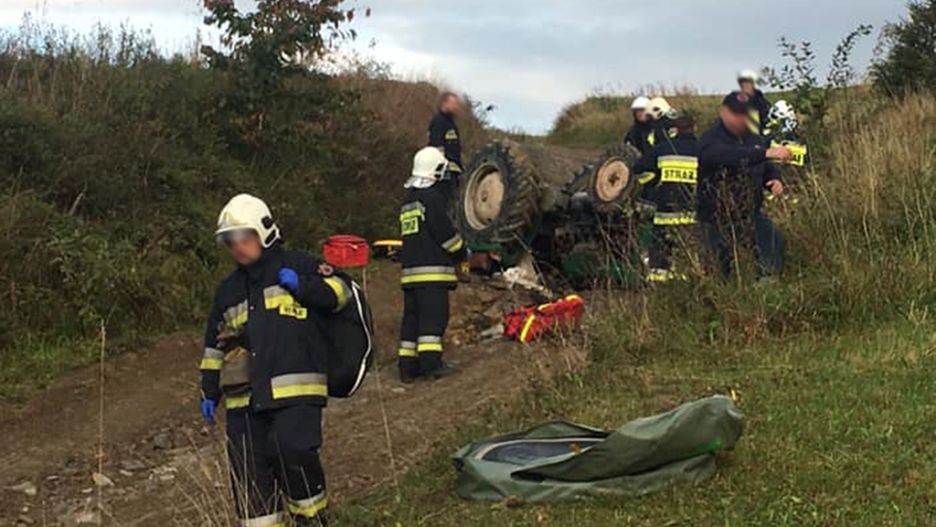 Czarna Góra-Zagórze. Nie żyje 46-letni kierowca ciągnika
