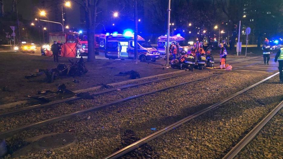 Tragedia na Mokotowie. Zginęły trzy młode osoby.