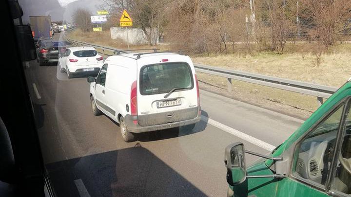 Doszło do zderzenia trzech samochodów