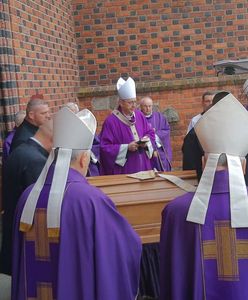 Abp Juliusz Paetz pochowany w Poznaniu. Ochrona w katedrze