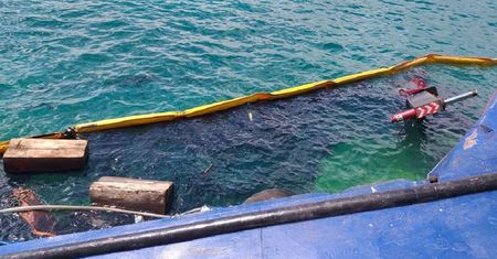 Wyciek paliwa u wybrzeży Galapagos. Ekwador ogłasza stan zagrożenia