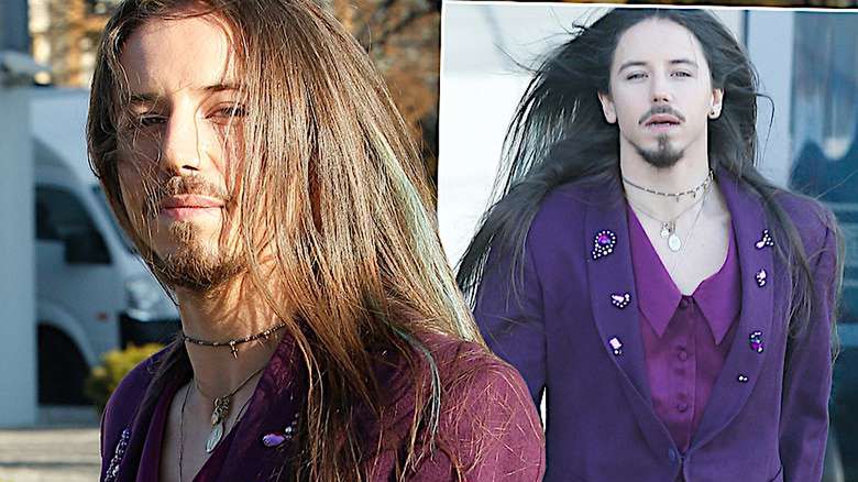 Michał Szpak kolorowa stylizacja