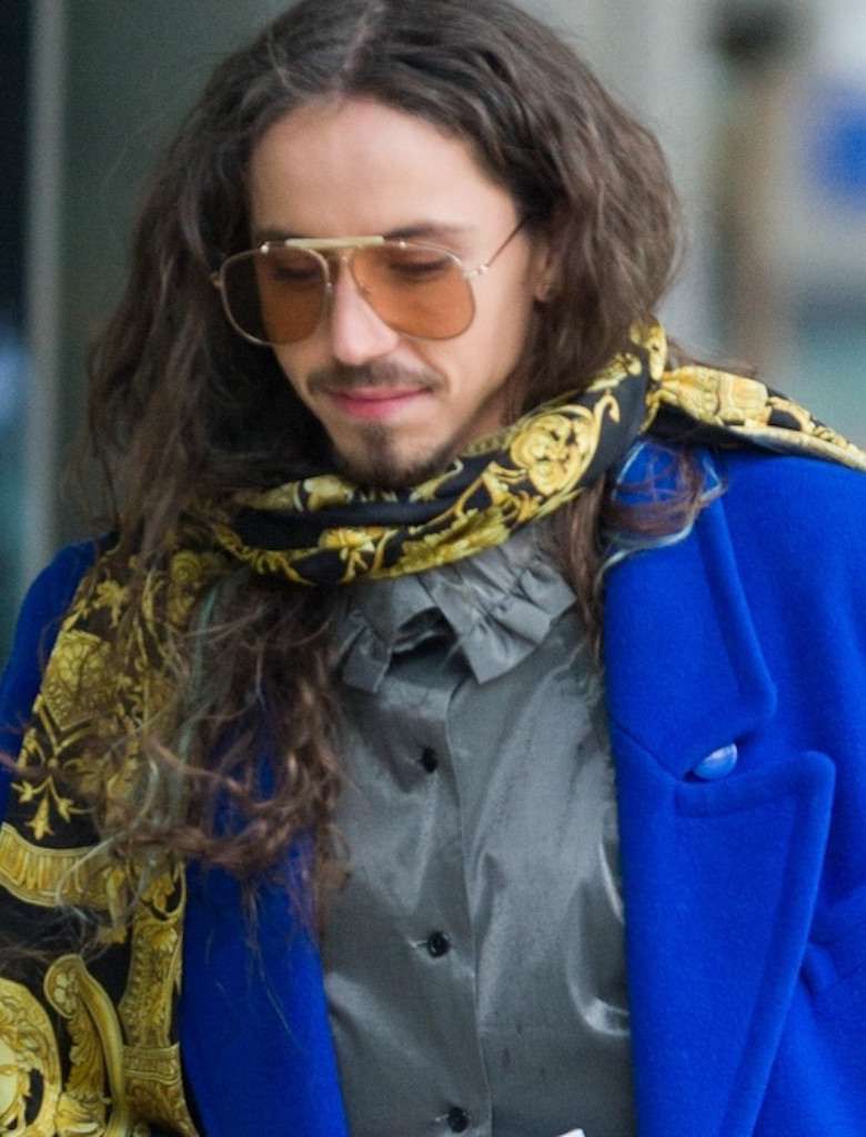 Michał Szpak promuje album na winylu