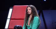 Michał Szpak w "sukience" podczas półfinałów "The Voice of Poland"