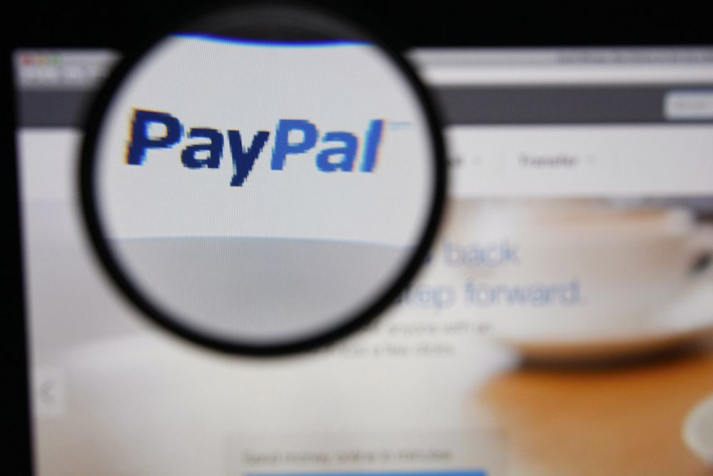 PayPal zwiększa opłaty za przeliczanie waluty