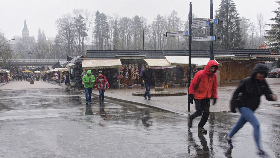 Niestety nie ma co liczyć na poprawę pogody. Majówka z Tatrach będzie w tym roku chłodna