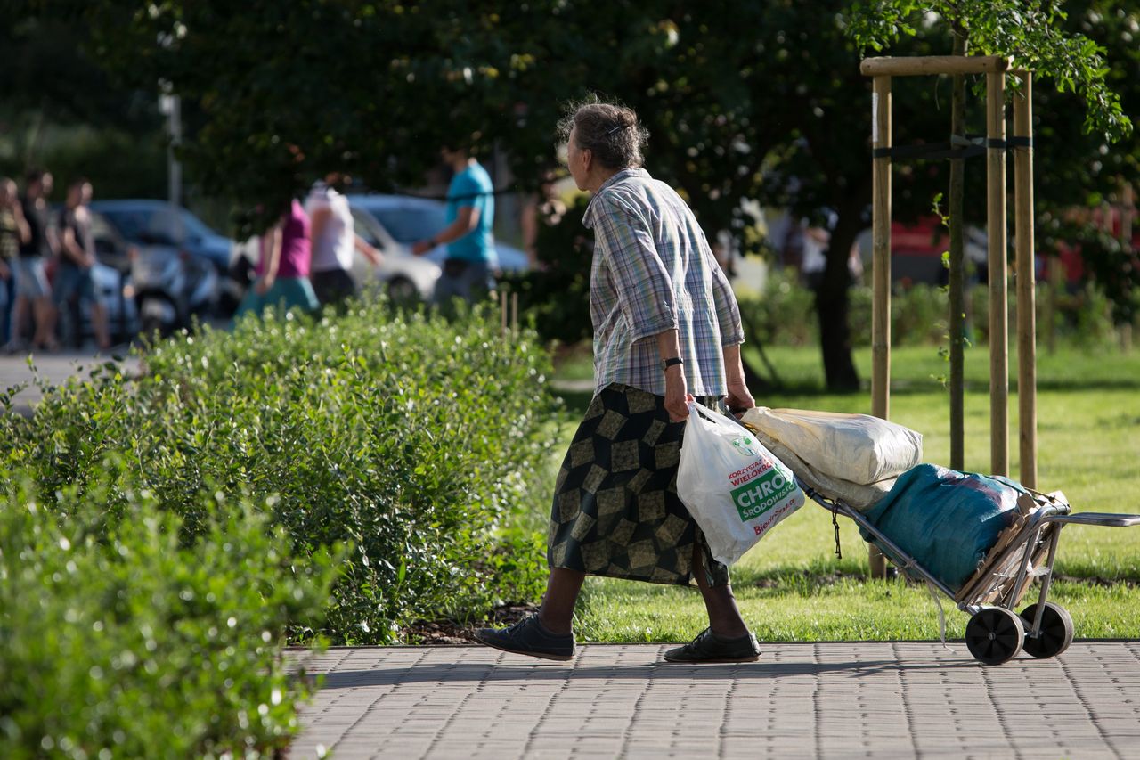 "Współczesne babcie". Nie wszystkie chcą zajmować się rodziną