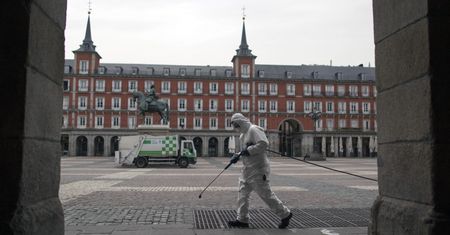 Koronawirus. Hiszpania zamyka hotele i przekształca je w punkty medyczne