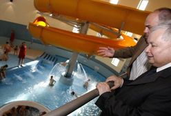 Jarosław Kaczyński na pływalni