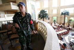 Zbuntowani oficerowie poddali się