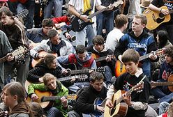 Jest rekord: "Hey Joe" na 1931 gitar