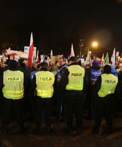 Prokuratura: sześć osób z zarzutami ws. protestu przed Sejmem z 16 grudnia