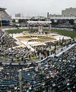 Papież odprawił homilię podczas mszy na Yankee Stadium