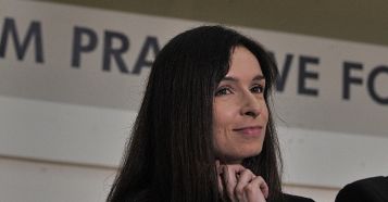 "To skandal, Niesiołowski obraził Martę Kaczyńską"