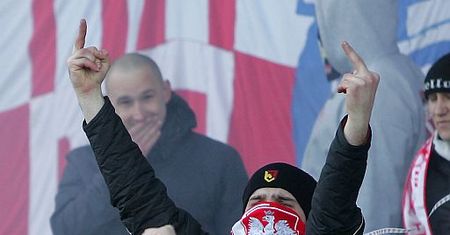 Starcia kibiców z policją w Belfaście