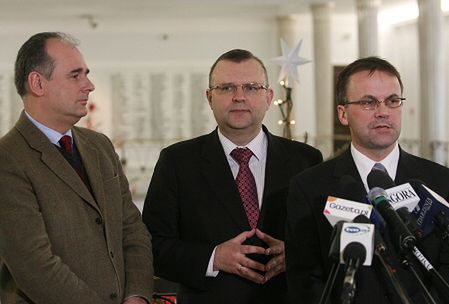 Ujazdowski, Sellin i Zalewski apelują do Tuska