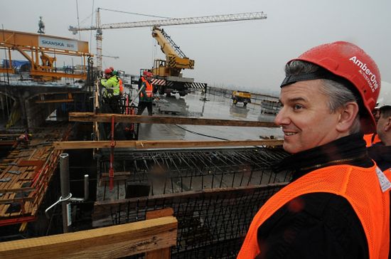 PJN: ciąć koszty na budowę autostrad