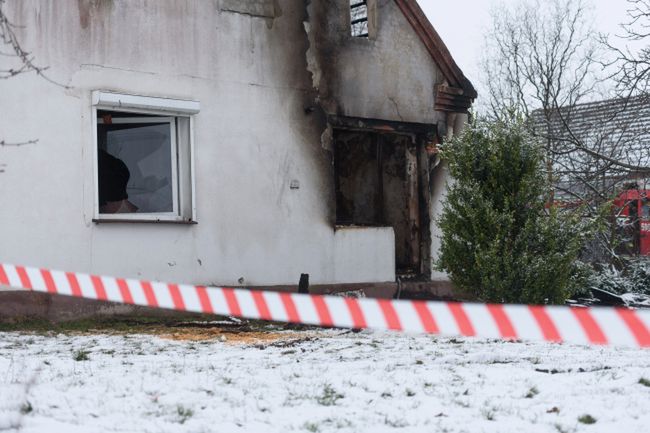 Tragiczny pożar w Dusznikach niedaleko Poznania. Zginęło dwoje małych dzieci